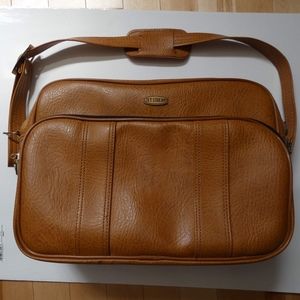 FREE SHIPPING - Jet Stream travel bag